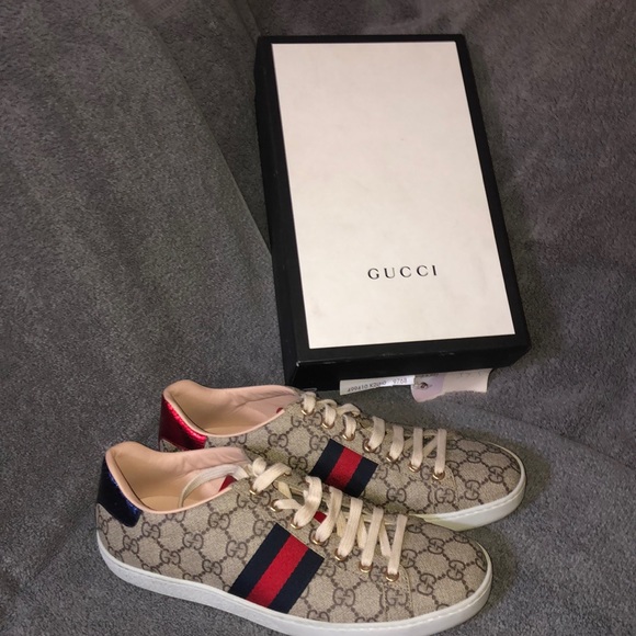 women's gucci gg trainers